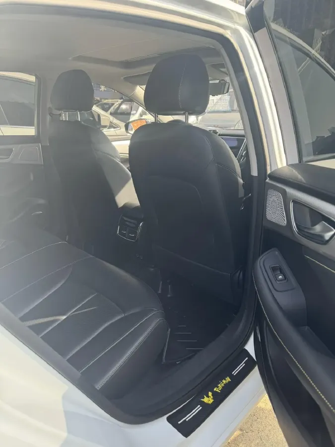 2020 Roewe i6 MAX 1.5T 173HP L4 7DCT,autocango,china used car exporter,china ev exporter,chinese used car exporter,chinese used ev exporter