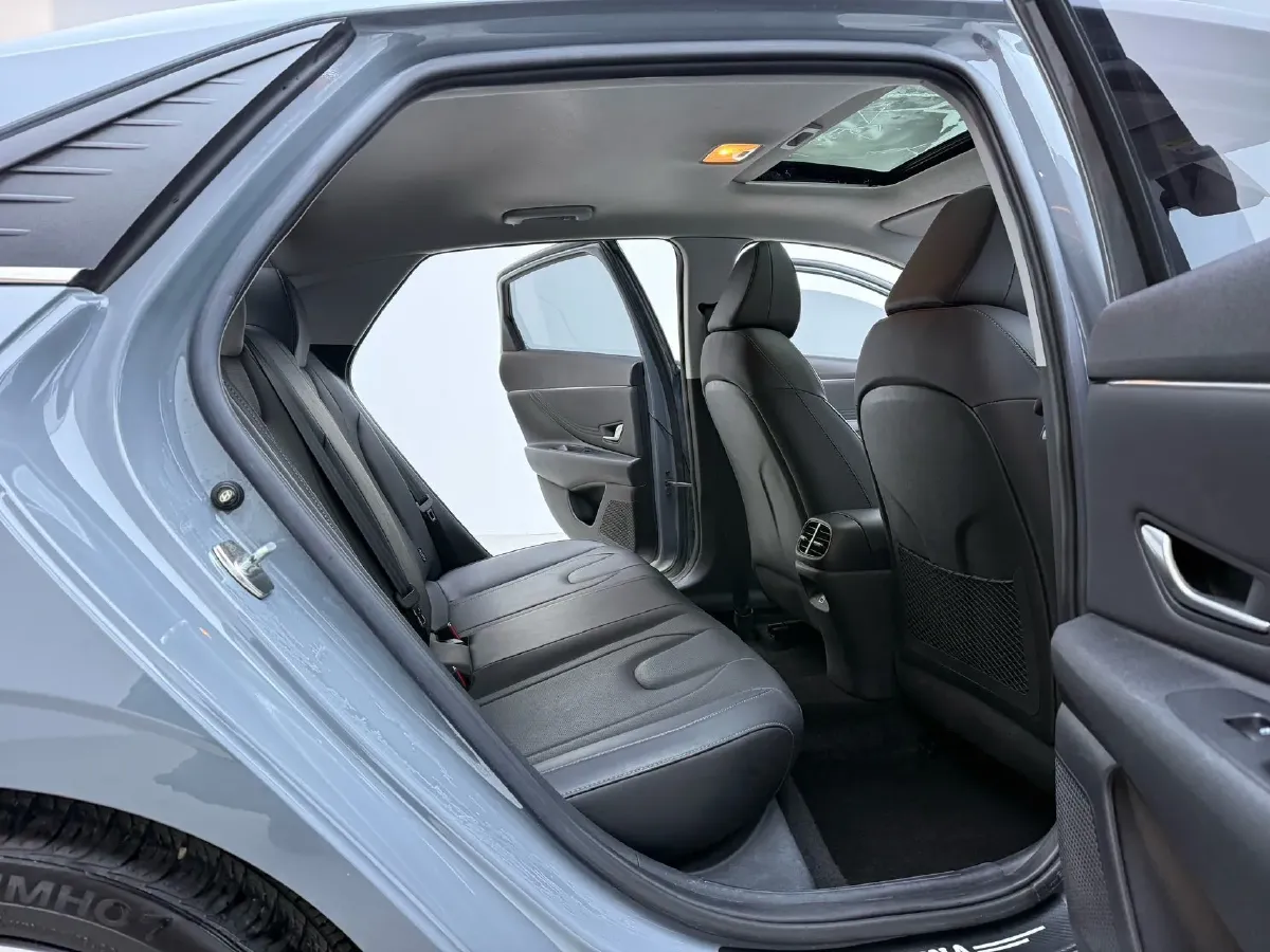 2022 Hyundai Elantra 1.5L 115HP L4 CVT,autocango,china used car exporter,china ev exporter,chinese used car exporter,chinese used ev exporter