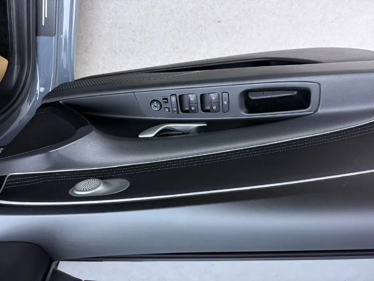 2022 Hyundai Elantra 1.5L 115HP L4 CVT,autocango,china used car exporter,china ev exporter,chinese used car exporter,chinese used ev exporter