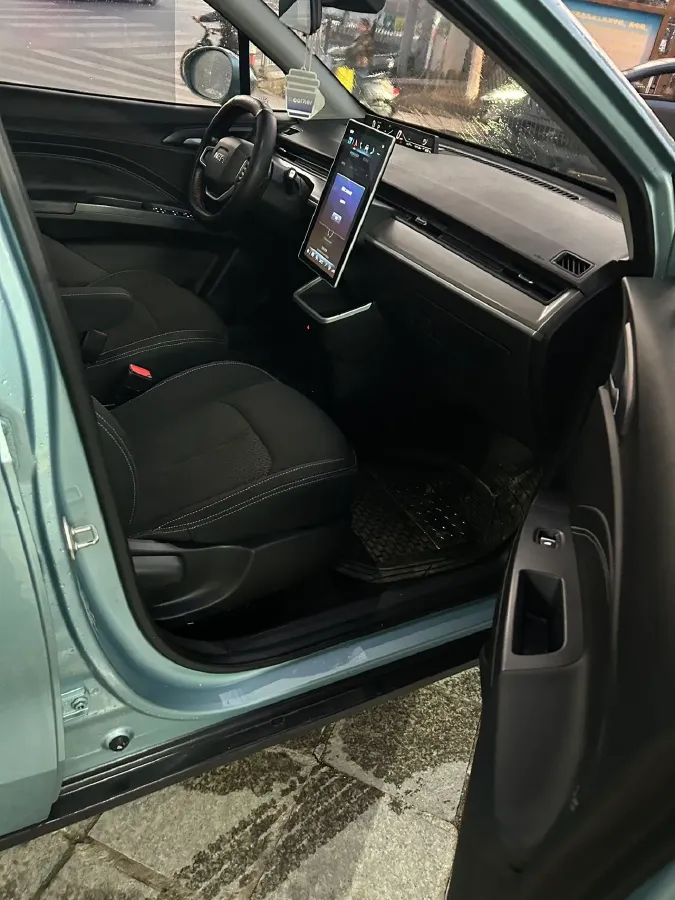 2022 Leapmotor T03 BEV 41KWH,autocango,china used car exporter,china ev exporter,chinese used car exporter,chinese used ev exporter