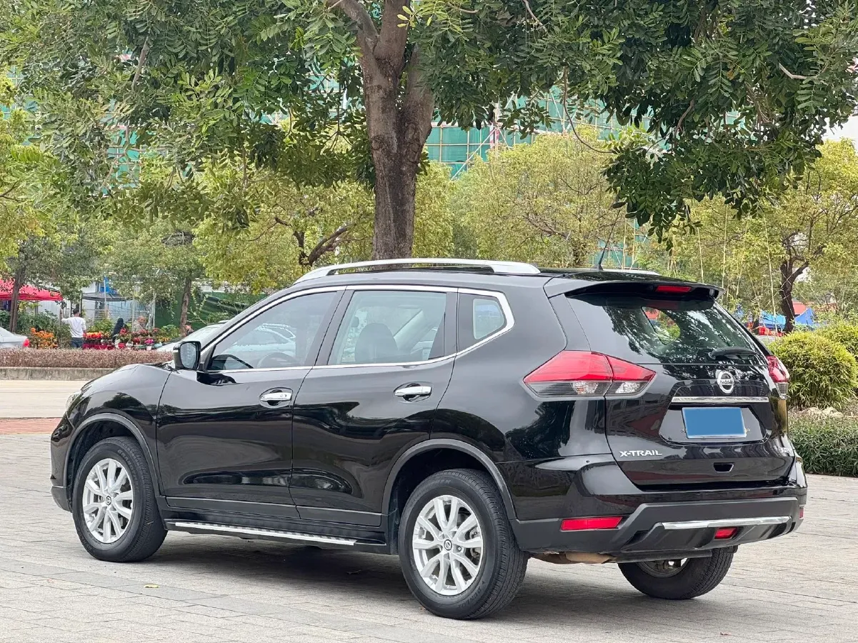2021 Nissan X-Trail 2.0L 151HP L4 CVT,autocango,china used car exporter,china ev exporter,chinese used car exporter,chinese used ev exporter