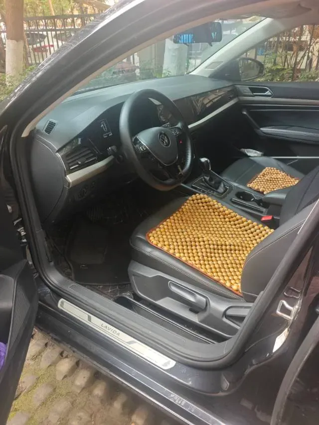 2021 Volkswagen Lavida 1.5L 113HP L4 6AT,autocango,china used car exporter,china ev exporter,chinese used car exporter,chinese used ev exporter