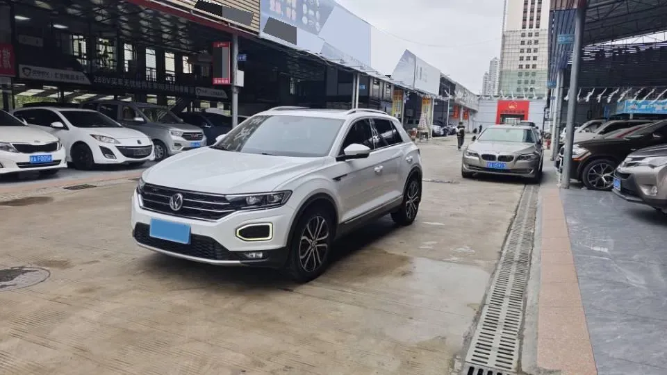2018 Ford Kuga 1.5T 181HP L4 6AT,autocango,china used car exporter,china ev exporter,chinese used car exporter,chinese used ev exporter