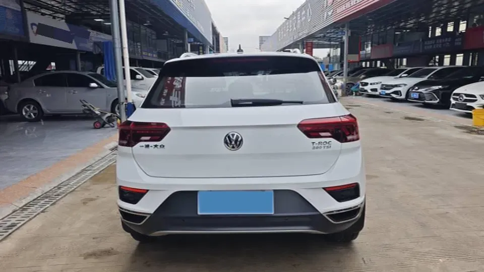 2018 Ford Kuga 1.5T 181HP L4 6AT,autocango,china used car exporter,china ev exporter,chinese used car exporter,chinese used ev exporter