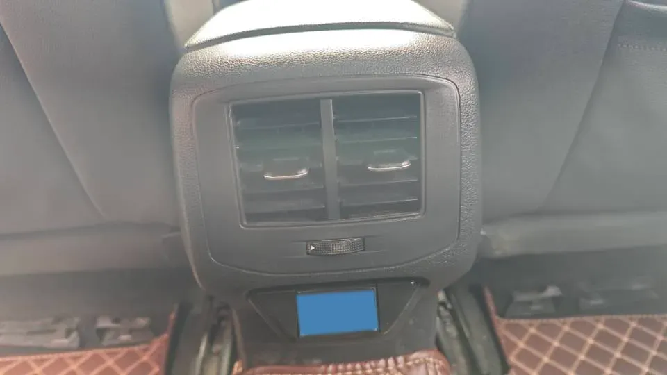 2018 Ford Kuga 1.5T 181HP L4 6AT,autocango,china used car exporter,china ev exporter,chinese used car exporter,chinese used ev exporter