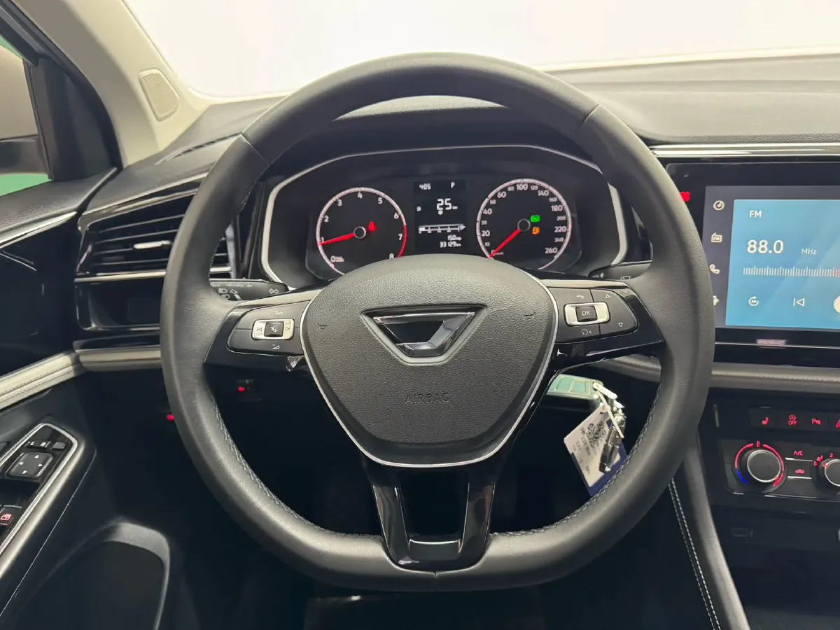 2022 Jetta VS5 1.4T 150HP L4 6AT,autocango,china used car exporter,china ev exporter,chinese used car exporter,chinese used ev exporter