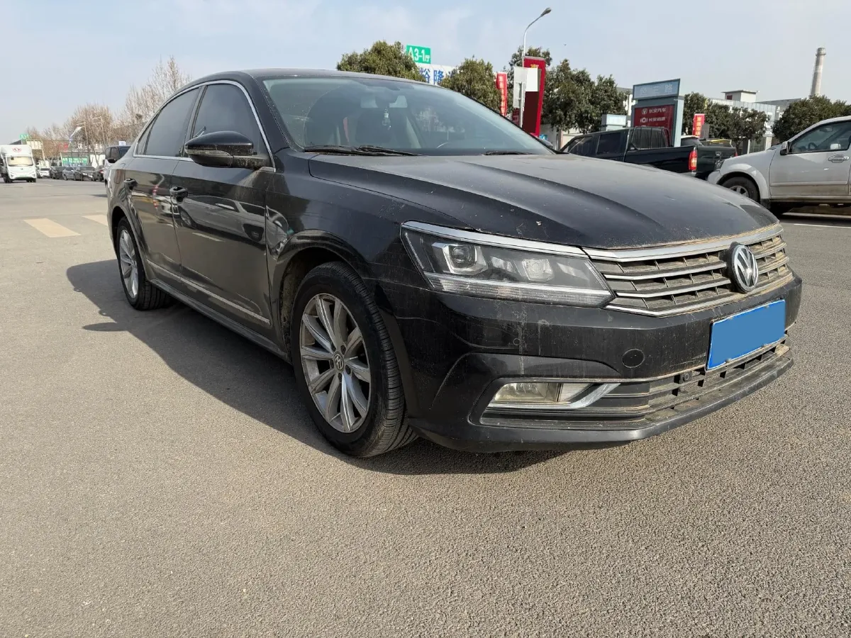 2017 Volkswagen Passat 1.8T 180HP L4 7DCT,autocango,china used car exporter,china ev exporter,chinese used car exporter,chinese used ev exporter