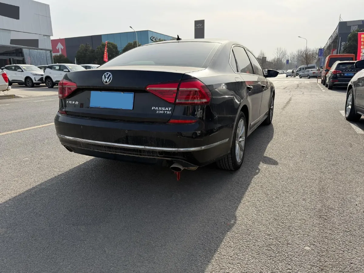 2017 Volkswagen Passat 1.8T 180HP L4 7DCT,autocango,china used car exporter,china ev exporter,chinese used car exporter,chinese used ev exporter