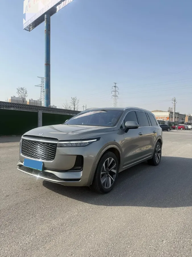 2021 Li ONE Range Extended 131HP REEV 40.5KWH,autocango,china used car exporter,china ev exporter,chinese used car exporter,chinese used ev exporter
