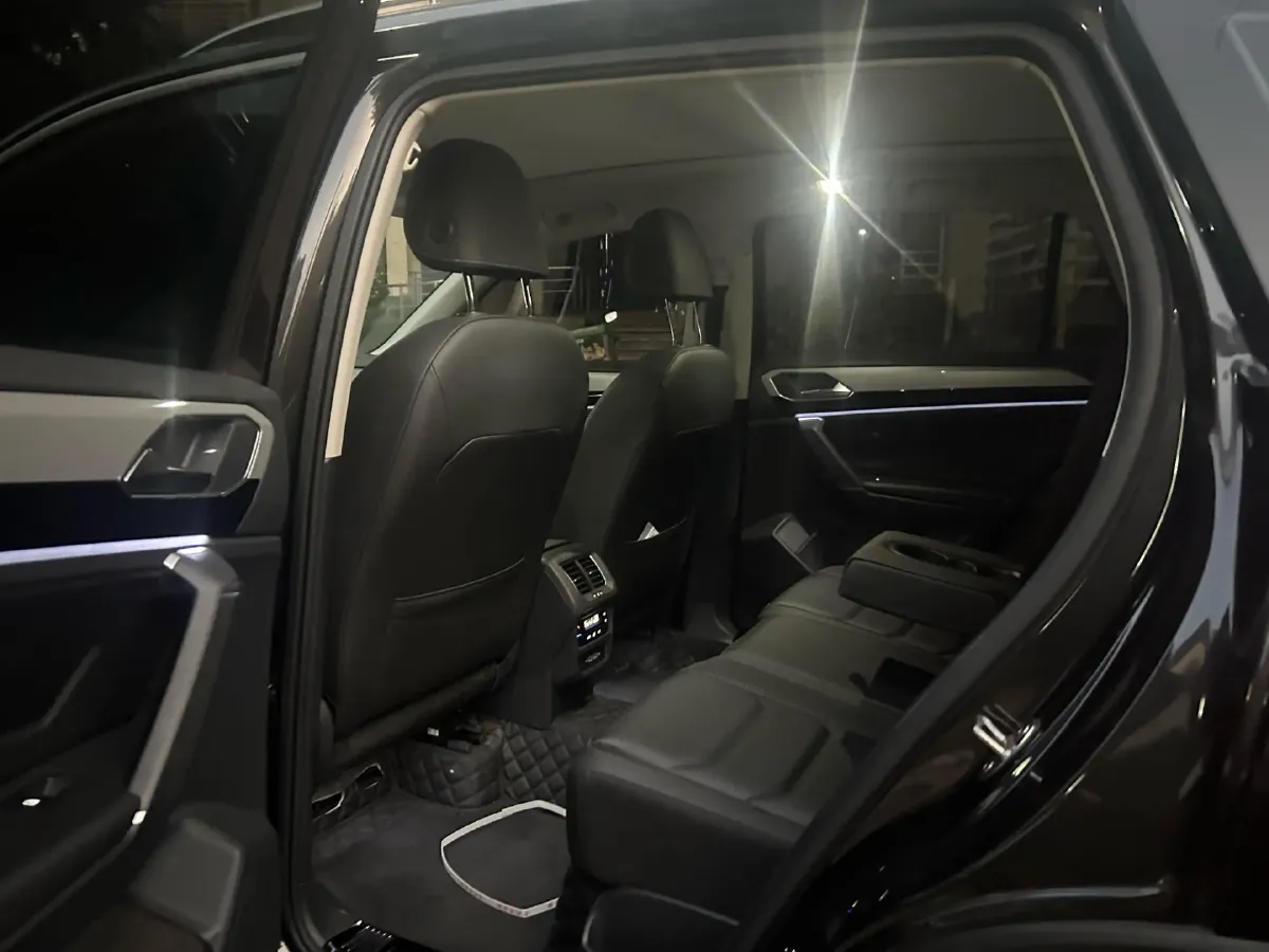 2020 Volkswagen Tayron 2.0T 186HP L4 7DCT,autocango,china used car exporter,china ev exporter,chinese used car exporter,chinese used ev exporter