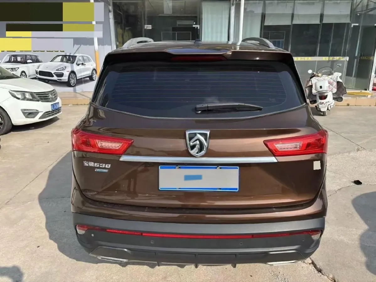 2019 BaoJun 530 1.5T 151HP L4 CVT,autocango,china used car exporter,china ev exporter,chinese used car exporter,chinese used ev exporter