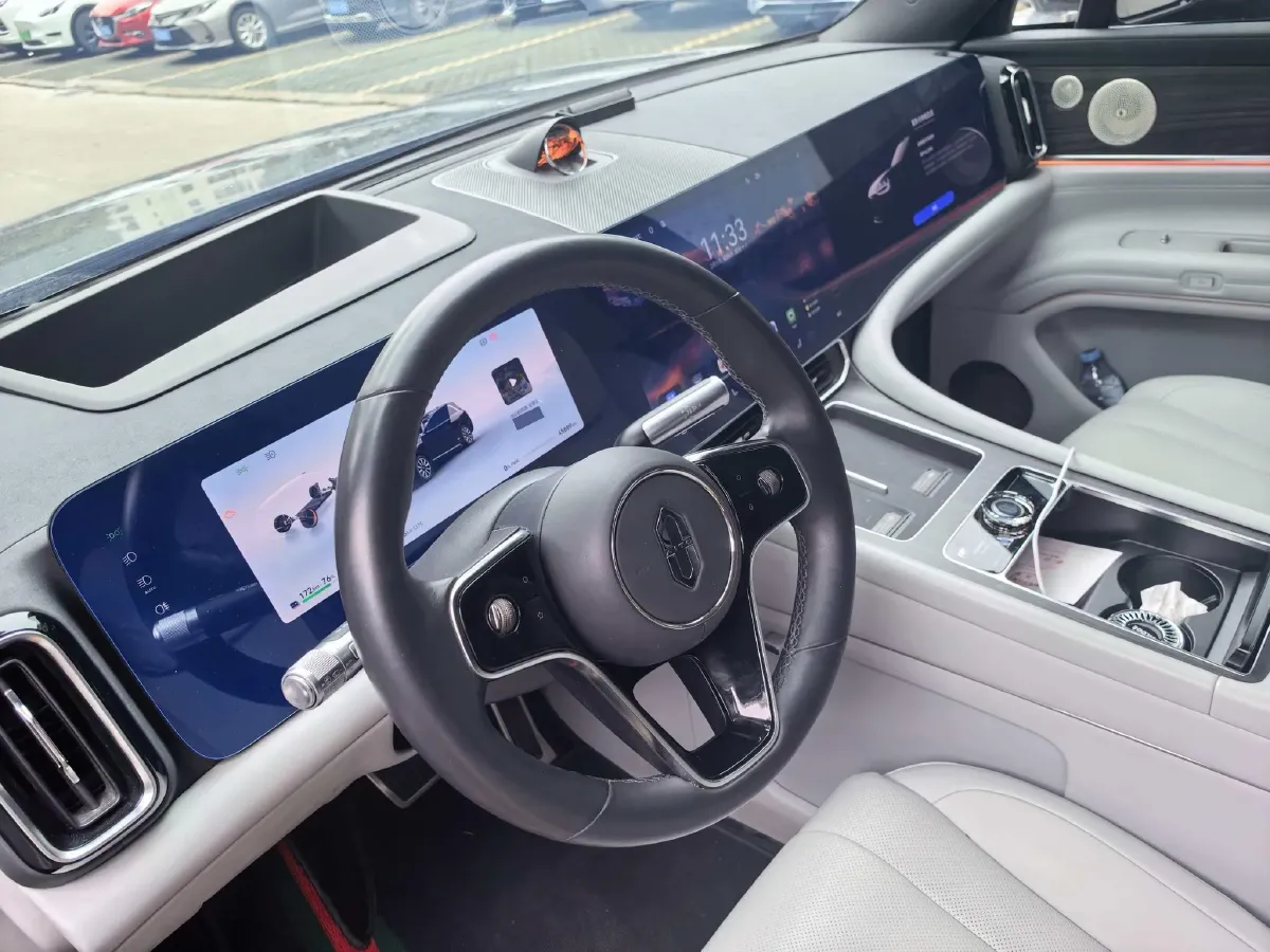 2024 AITO AITO M9 1.5T 152HP L4 REEV 42KWH,autocango,china used car exporter,china ev exporter,chinese used car exporter,chinese used ev exporter