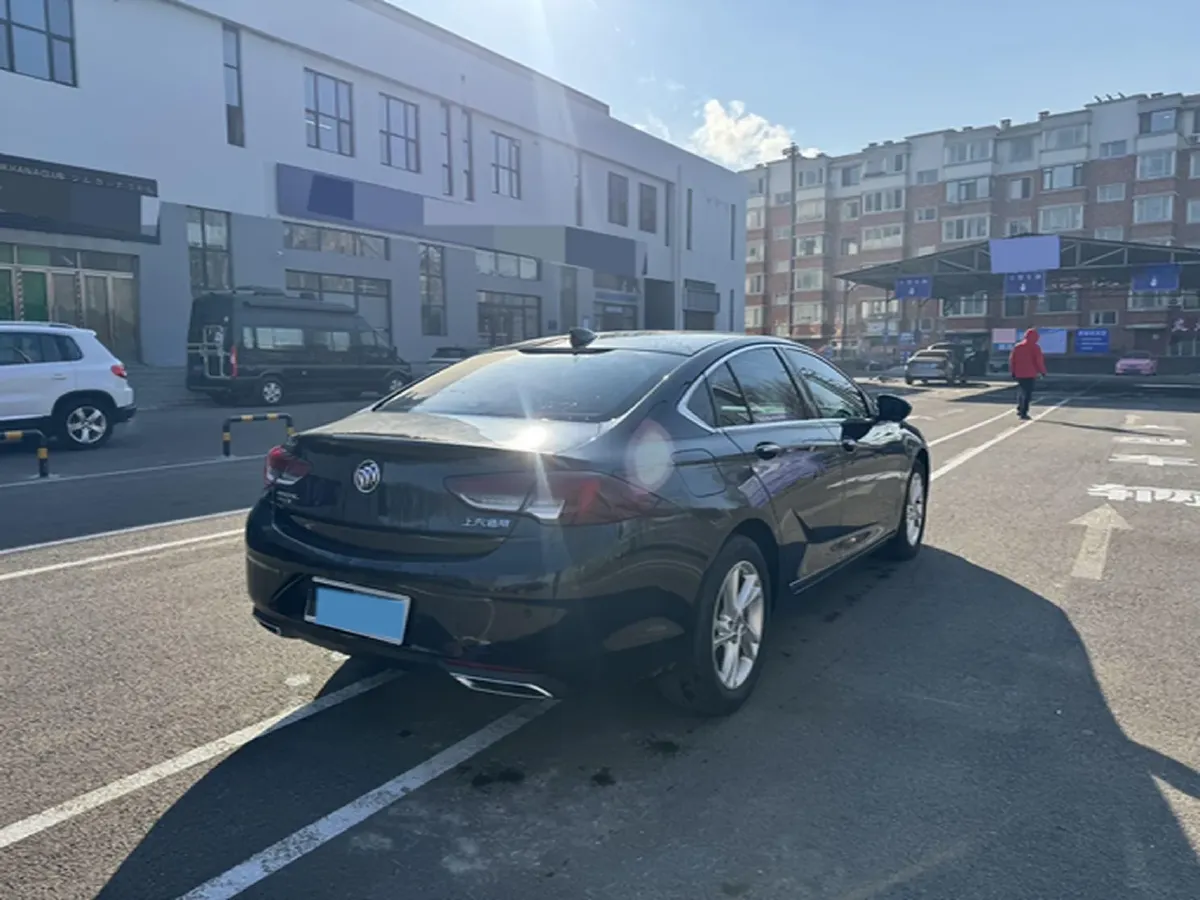 2020 Buick Regal 1.5T 169HP L4 9AT,autocango,china used car exporter,china ev exporter,chinese used car exporter,chinese used ev exporter