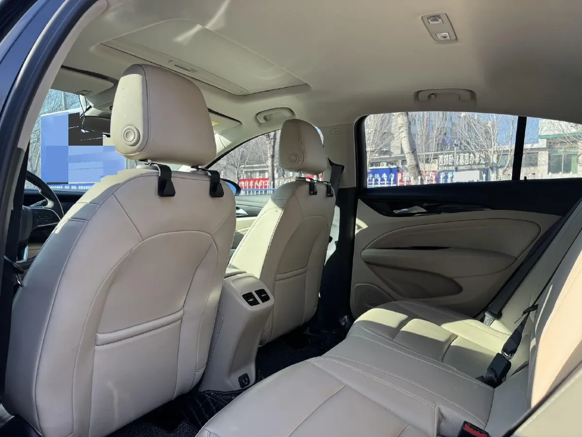 2020 Buick Regal 1.5T 169HP L4 9AT,autocango,china used car exporter,china ev exporter,chinese used car exporter,chinese used ev exporter