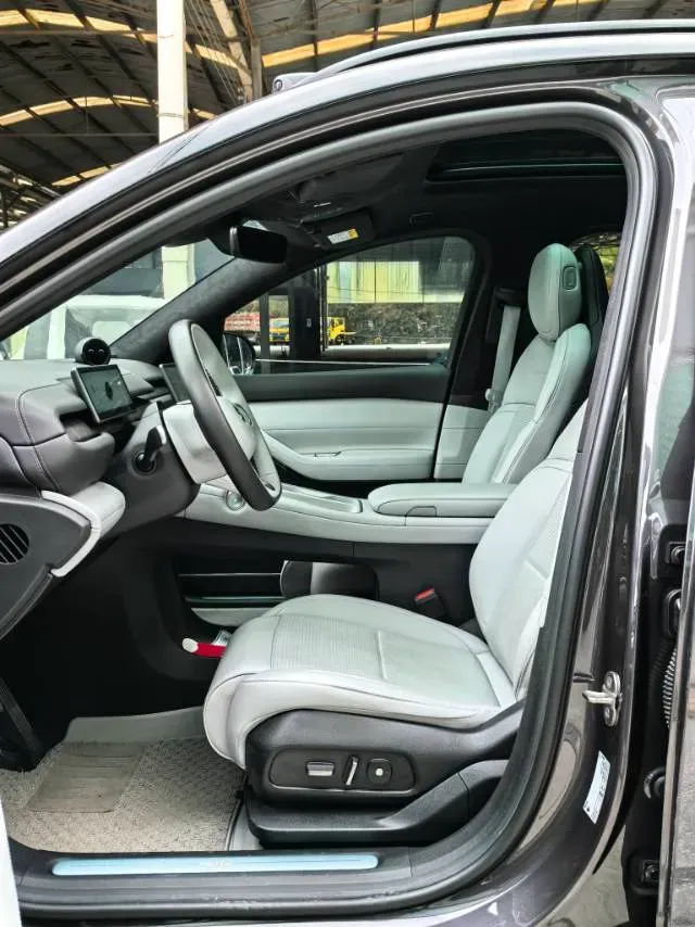 2024 NIO ES6 BEV 75KWH,autocango,china used car exporter,china ev exporter,chinese used car exporter,chinese used ev exporter