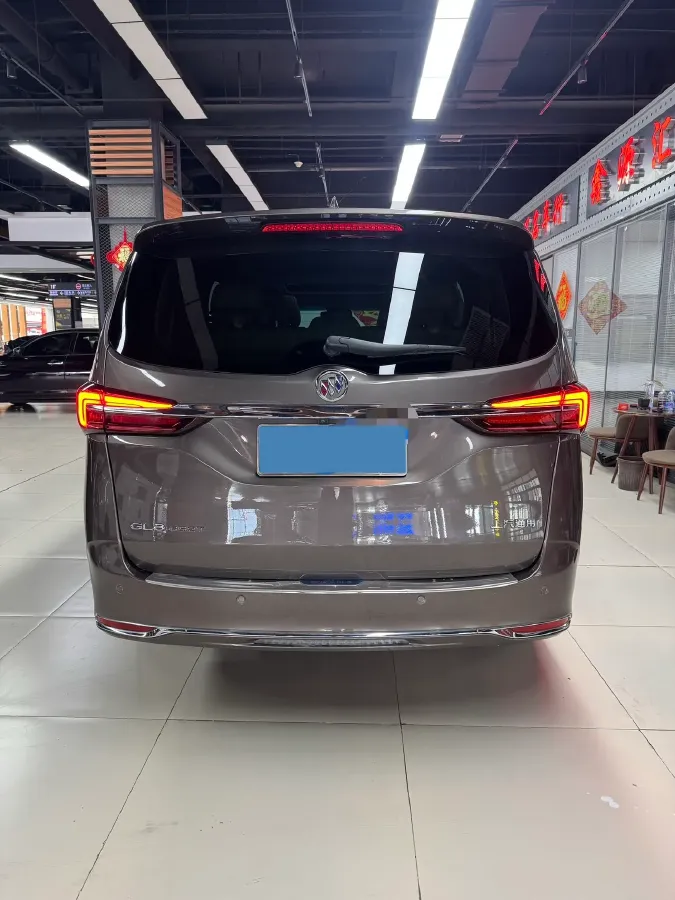 2020 Buick GL8 2.0T 237HP L4 9AT,autocango,china used car exporter,china ev exporter,chinese used car exporter,chinese used ev exporter