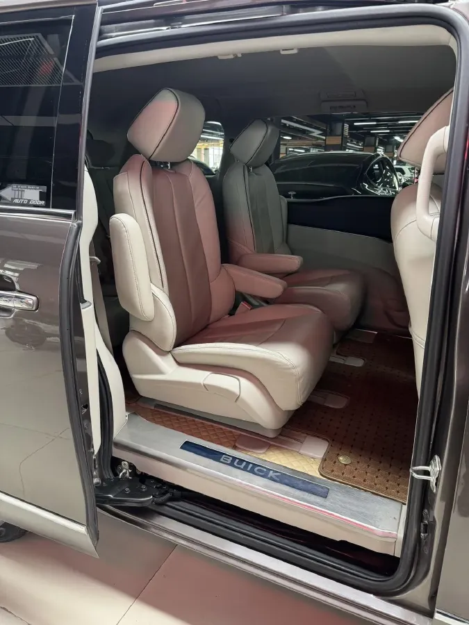 2020 Buick GL8 2.0T 237HP L4 9AT,autocango,china used car exporter,china ev exporter,chinese used car exporter,chinese used ev exporter