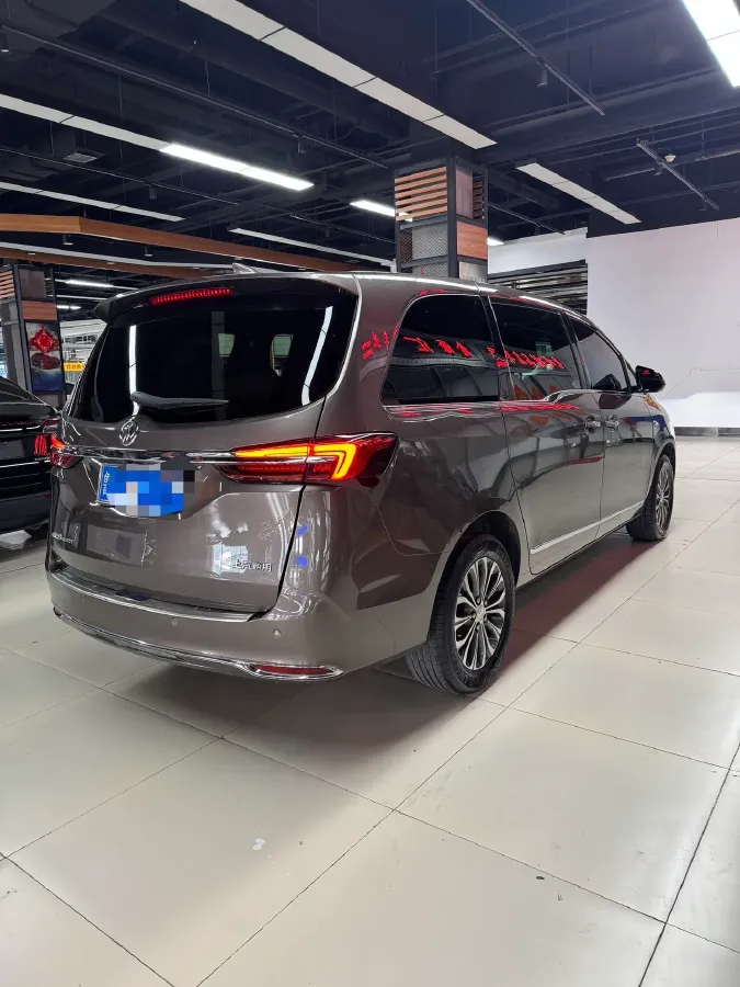 2020 Buick GL8 2.0T 237HP L4 9AT,autocango,china used car exporter,china ev exporter,chinese used car exporter,chinese used ev exporter