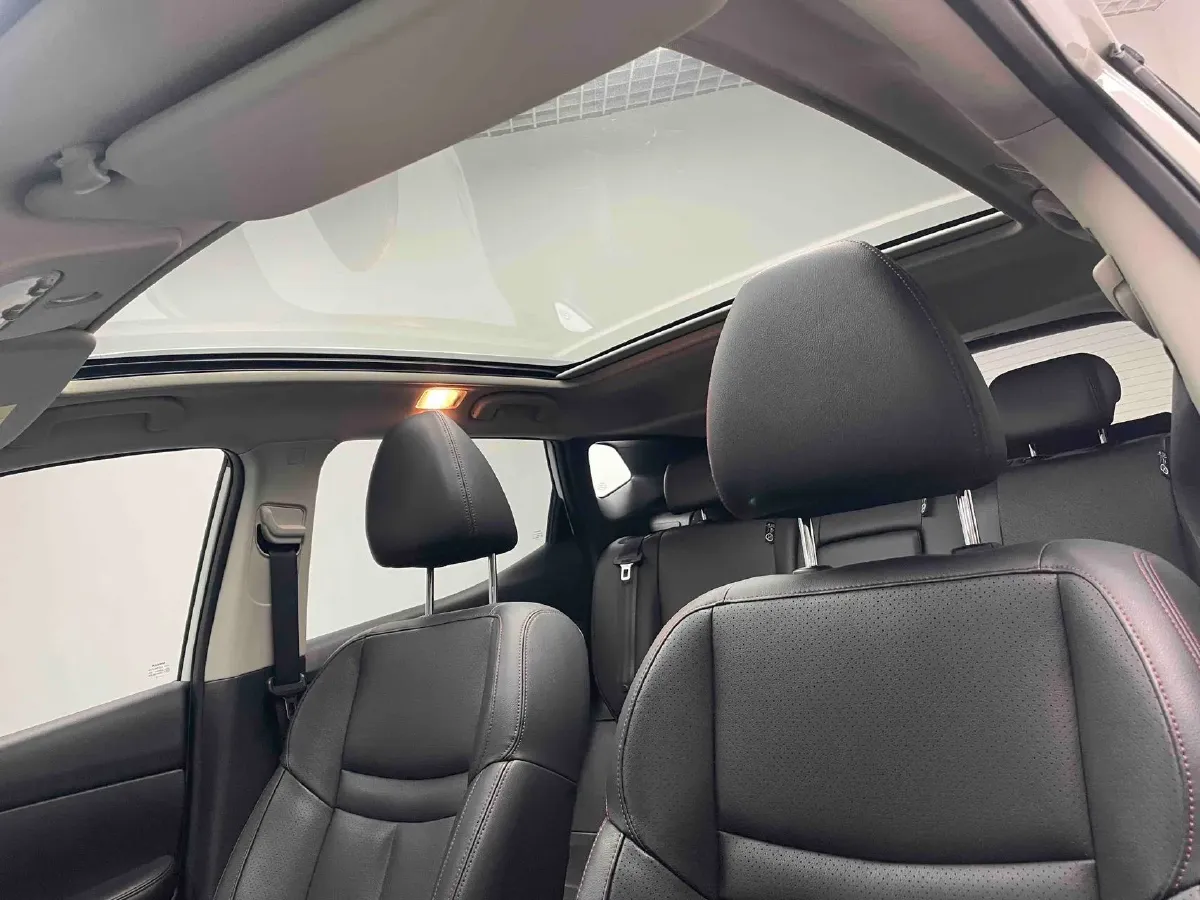 2022 Nissan Qashqai 2.0L 151HP L4 CVT,autocango,china used car exporter,china ev exporter,chinese used car exporter,chinese used ev exporter