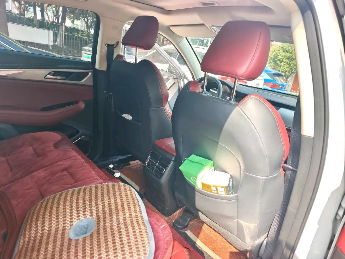 2021 ChangAn CS85 Coupe 1.5T 178HP L4 7DCT,autocango,china used car exporter,china ev exporter,chinese used car exporter,chinese used ev exporter