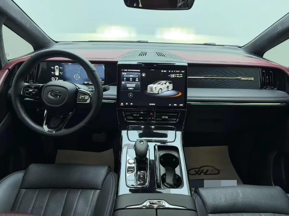 2023 GAC Trumpchi M8 2.0T 252HP L4 8AT,autocango,china used car exporter,china ev exporter,chinese used car exporter,chinese used ev exporter