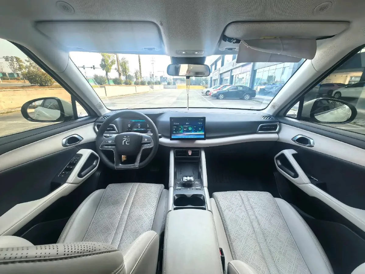 2024 BYD YuanUP BEV 45.12KWH,autocango,china used car exporter,china ev exporter,chinese used car exporter,chinese used ev exporter