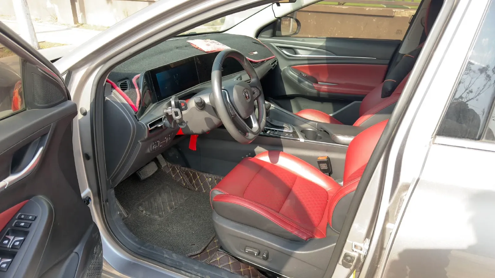 2021 ChangAn Eado 1.4T 160HP L4 7DCT,autocango,china used car exporter,china ev exporter,chinese used car exporter,chinese used ev exporter