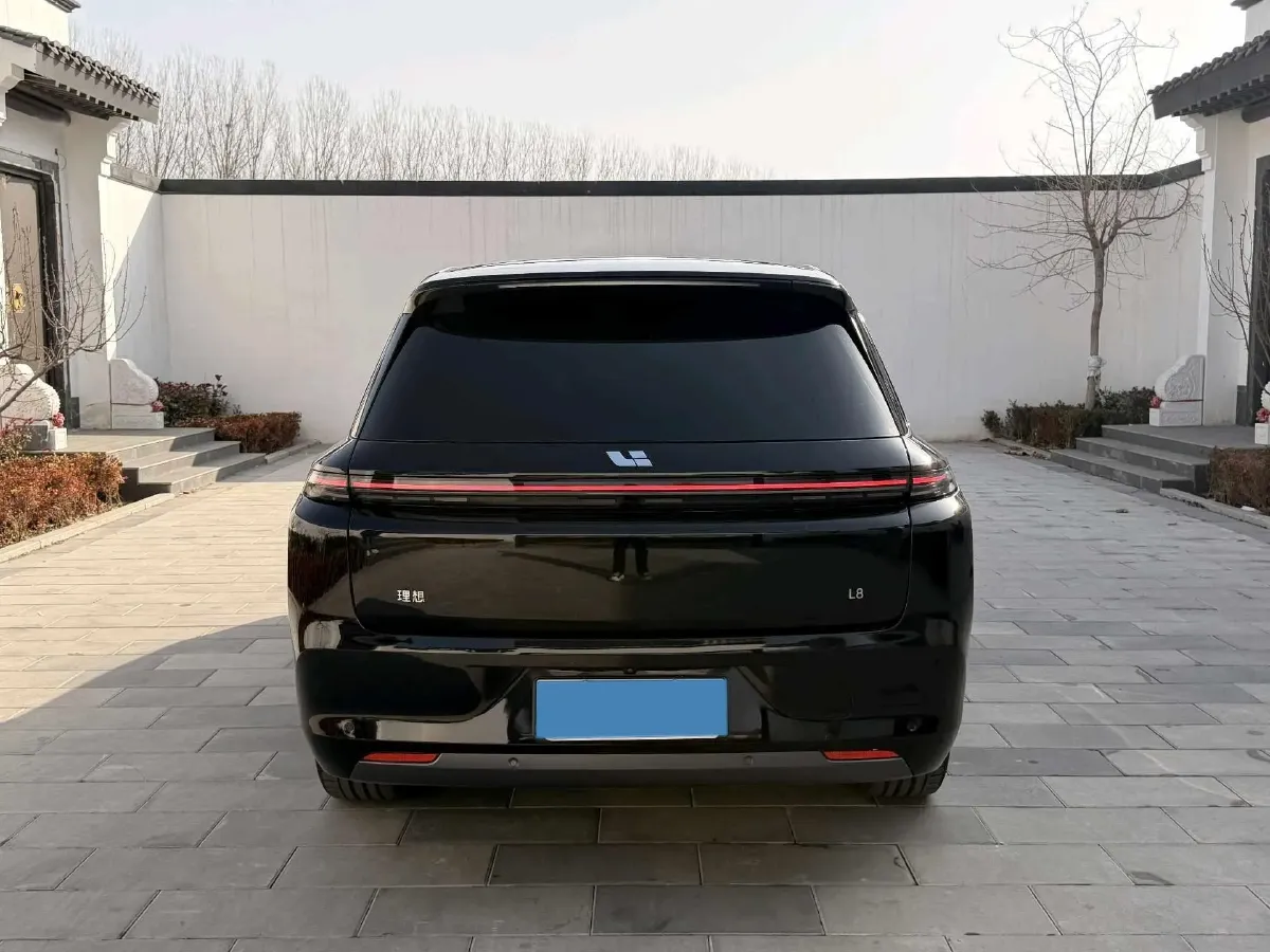 2023 Li L7 Range Extended 154HP REEV 40.9KWH,autocango,china used car exporter,china ev exporter,chinese used car exporter,chinese used ev exporter