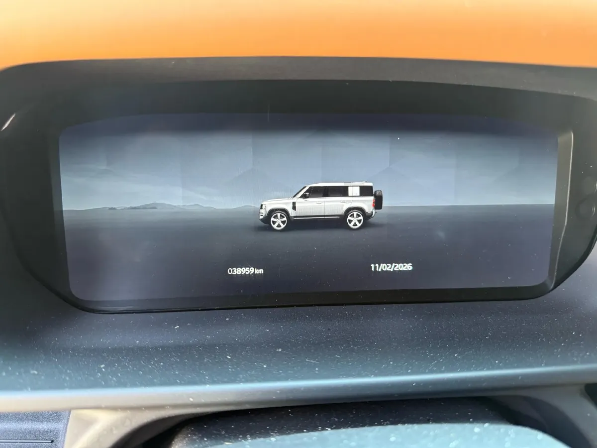 2024 Land Rover Defender 3.0T 400HP L6 8AT,autocango,china used car exporter,china ev exporter,chinese used car exporter,chinese used ev exporter