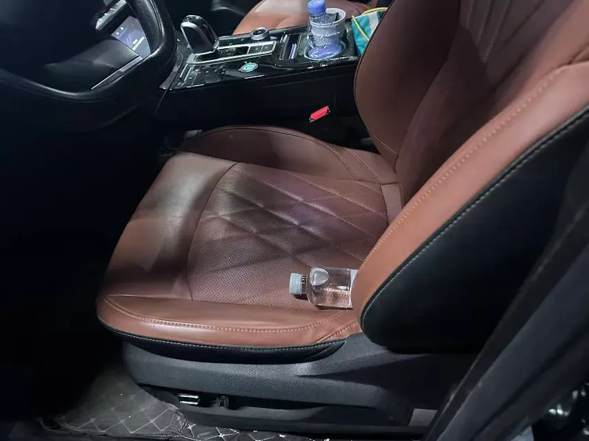 2022 Chery Tiggo 7 1.5T 156HP L4 CVT,autocango,china used car exporter,china ev exporter,chinese used car exporter,chinese used ev exporter