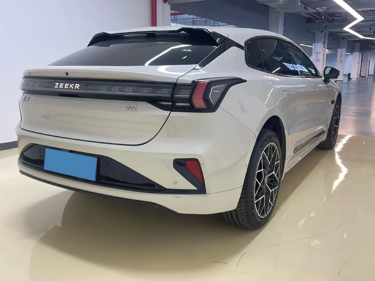 2025 Zeekr 001 BEV 100KWH,autocango,china used car exporter,china ev exporter,chinese used car exporter,chinese used ev exporter