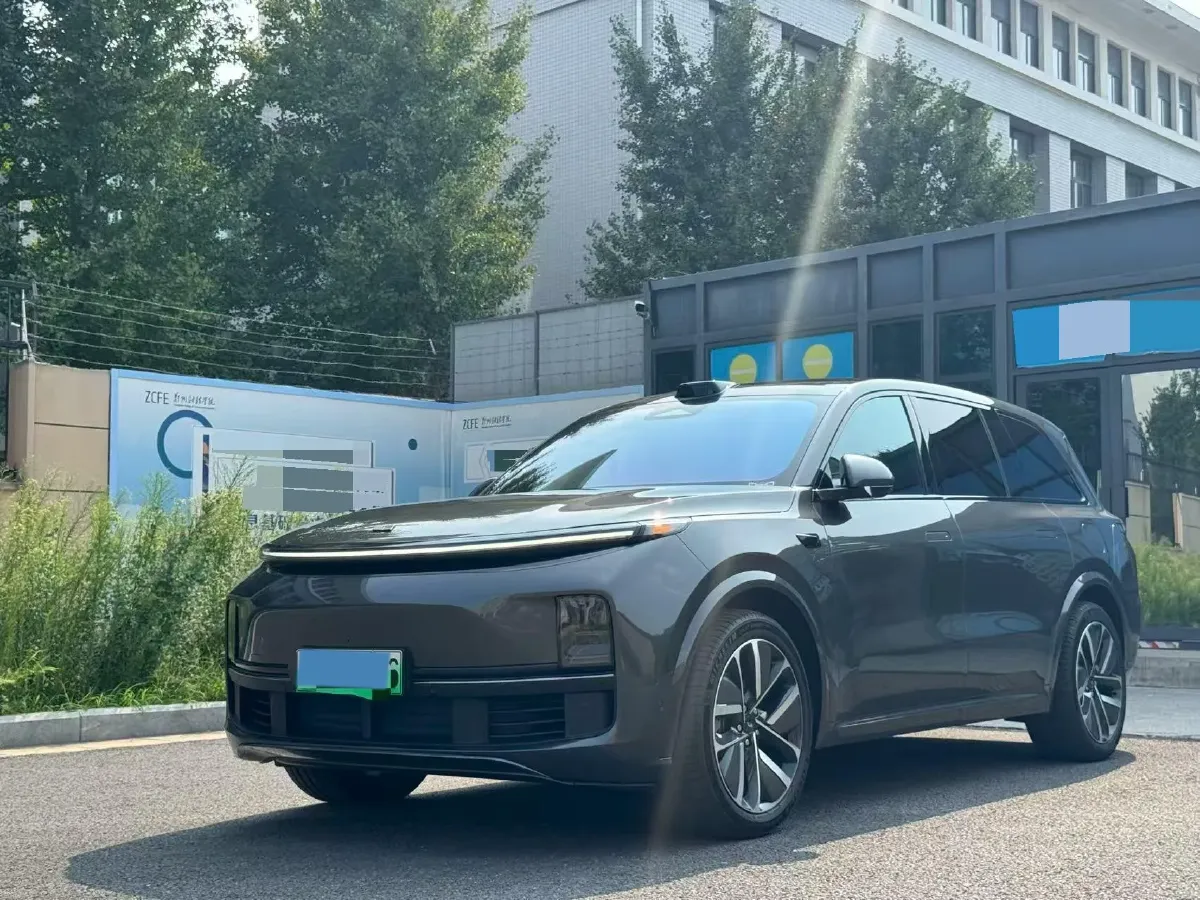 2022 Li L9 Range Extended 154HP REEV 42.6KWH,autocango,china used car exporter,china ev exporter,chinese used car exporter,chinese used ev exporter