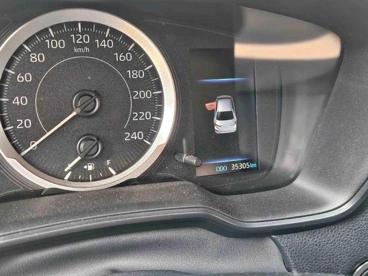 2022 Toyota Corolla 1.2T 116HP L4 CVT,autocango,china used car exporter,china ev exporter,chinese used car exporter,chinese used ev exporter