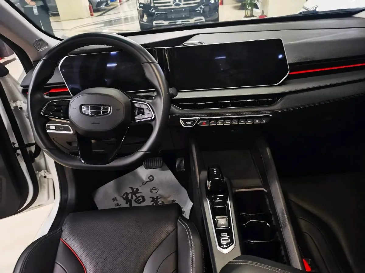 2022 Geely Binray 1.5T 181HP L4 7DCT,autocango,china used car exporter,china ev exporter,chinese used car exporter,chinese used ev exporter