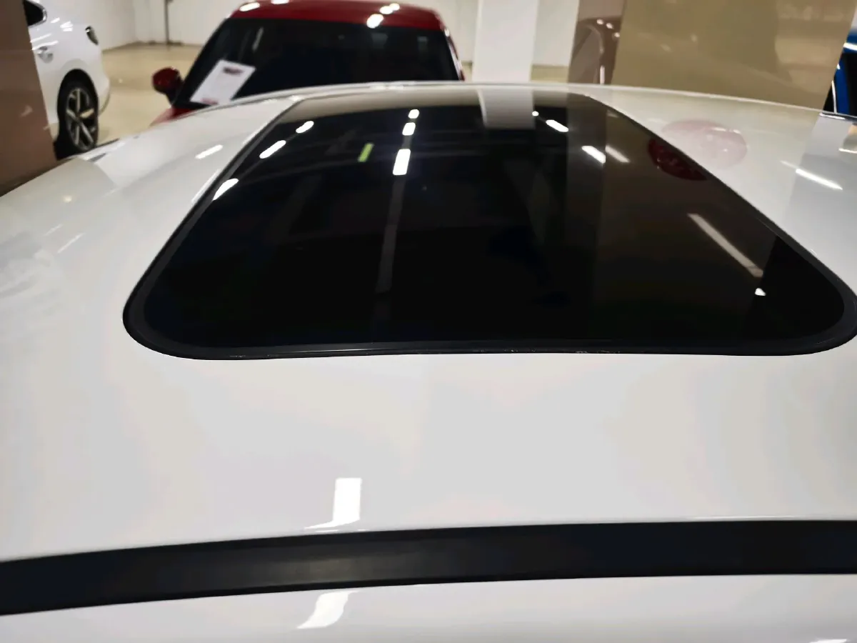 2022 Geely Binray 1.5T 181HP L4 7DCT,autocango,china used car exporter,china ev exporter,chinese used car exporter,chinese used ev exporter