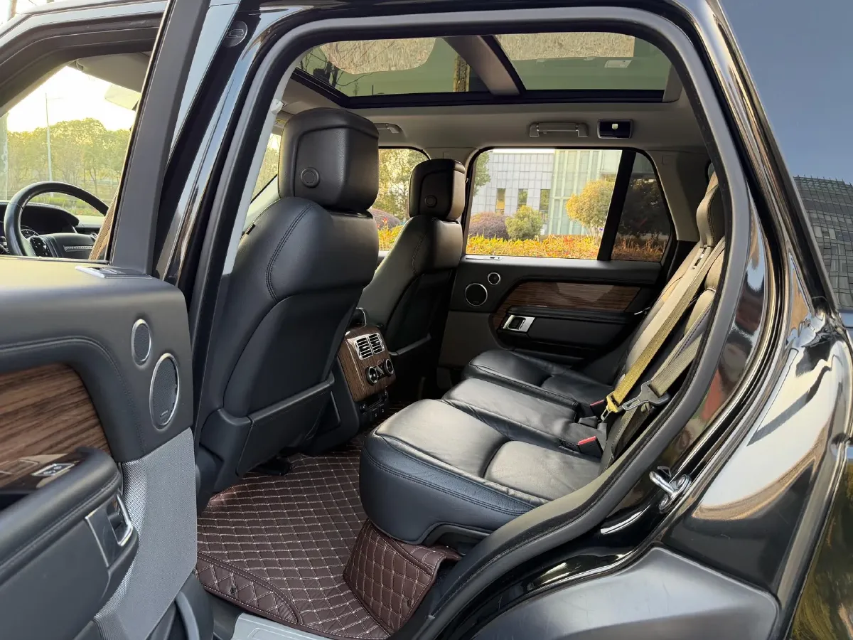 2019 BMW X7 3.0T 340HP L6 8AT,autocango,china used car exporter,china ev exporter,chinese used car exporter,chinese used ev exporter