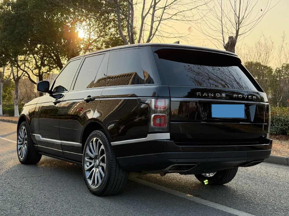 2019 BMW X7 3.0T 340HP L6 8AT,autocango,china used car exporter,china ev exporter,chinese used car exporter,chinese used ev exporter