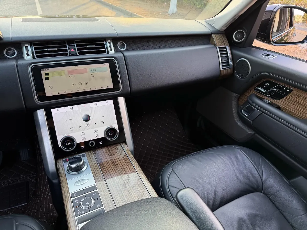 2019 BMW X7 3.0T 340HP L6 8AT,autocango,china used car exporter,china ev exporter,chinese used car exporter,chinese used ev exporter