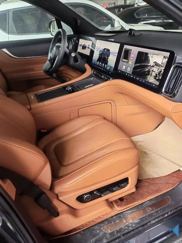 2024 AITO AITO M9 1.5T 152HP L4 REEV 42KWH,autocango,china used car exporter,china ev exporter,chinese used car exporter,chinese used ev exporter