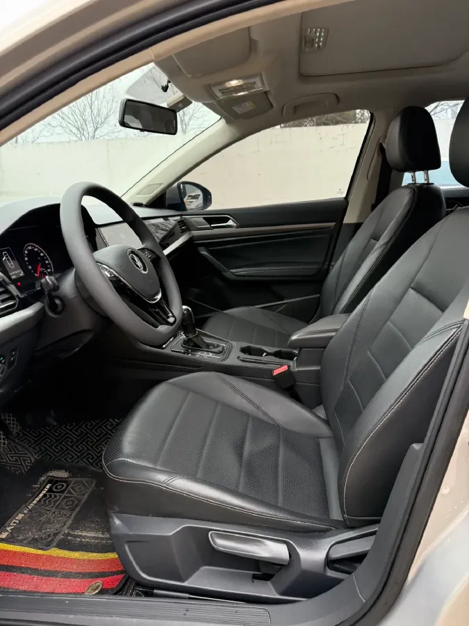 2019 Volkswagen Lavida 1.5L 113HP L4 6AT,autocango,china used car exporter,china ev exporter,chinese used car exporter,chinese used ev exporter