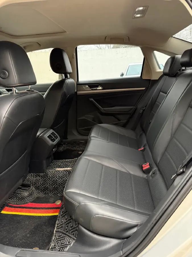 2019 Volkswagen Lavida 1.5L 113HP L4 6AT,autocango,china used car exporter,china ev exporter,chinese used car exporter,chinese used ev exporter