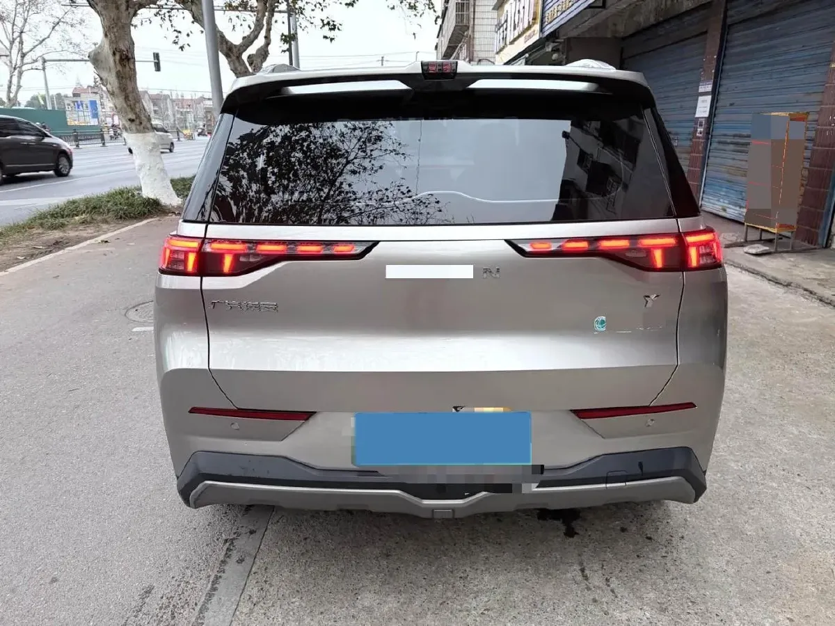 2022 Geely Okavango 1.8T 184HP L4 7DCT,autocango,china used car exporter,china ev exporter,chinese used car exporter,chinese used ev exporter