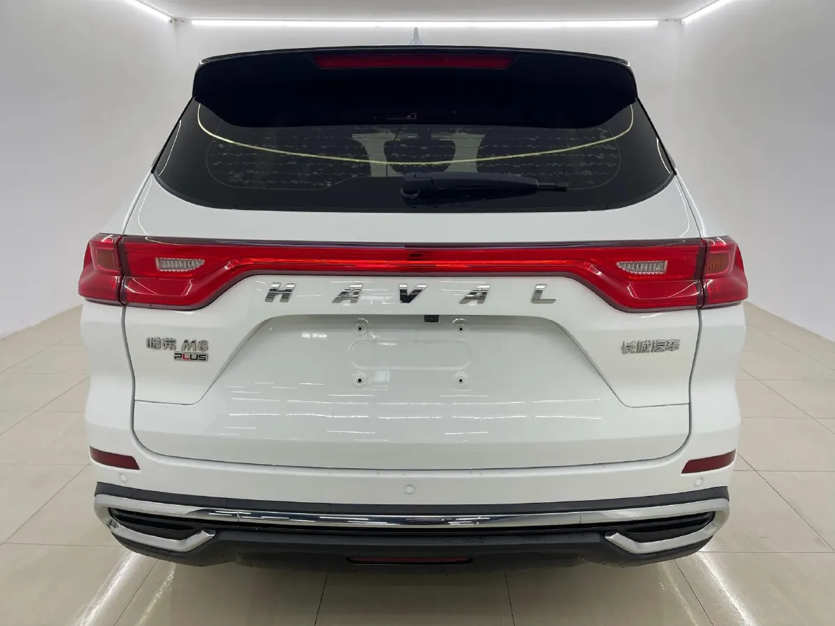 2021 Haval M6 1.5T 150HP L4 7DCT,autocango,china used car exporter,china ev exporter,chinese used car exporter,chinese used ev exporter