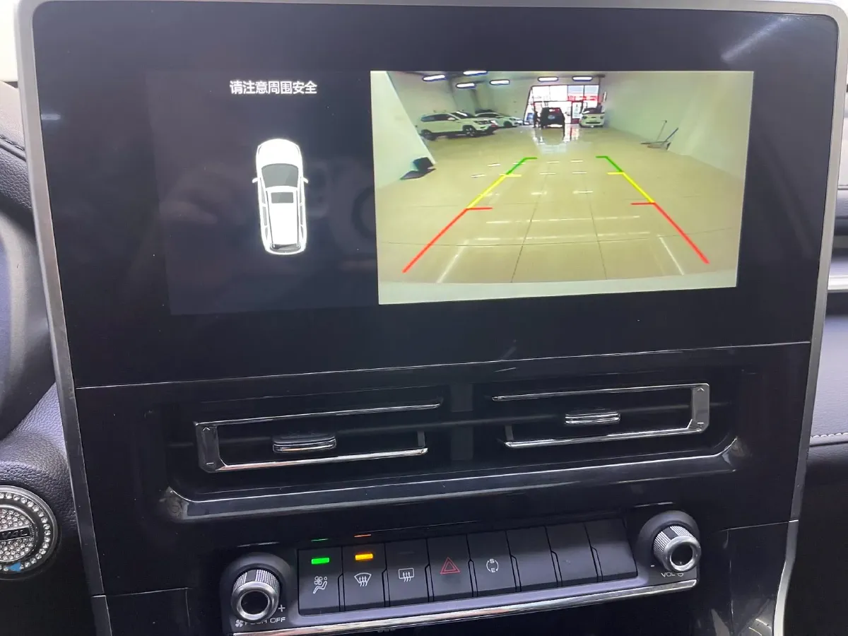 2021 Haval M6 1.5T 150HP L4 7DCT,autocango,china used car exporter,china ev exporter,chinese used car exporter,chinese used ev exporter