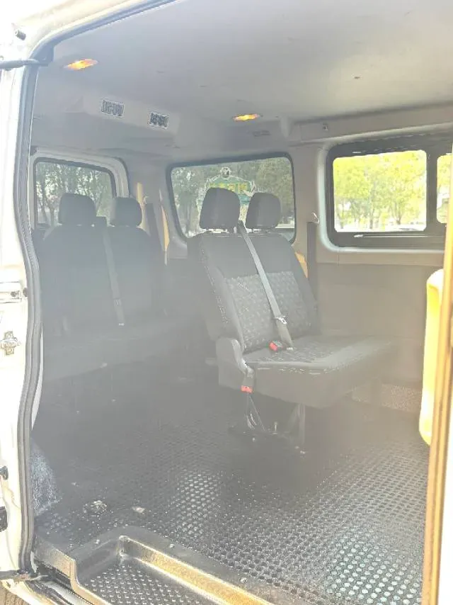 2023 MAXUS XinTu V80 2.0T 139HP L4 6MT,autocango,china used car exporter,china ev exporter,chinese used car exporter,chinese used ev exporter