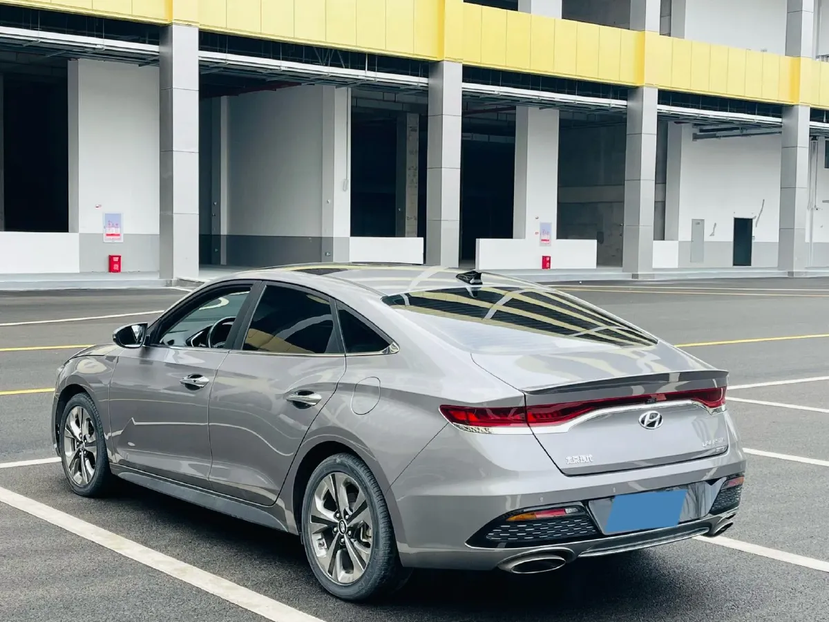 2019 Hyundai La Festa 1.6T 204HP L4 7DCT,autocango,china used car exporter,china ev exporter,chinese used car exporter,chinese used ev exporter