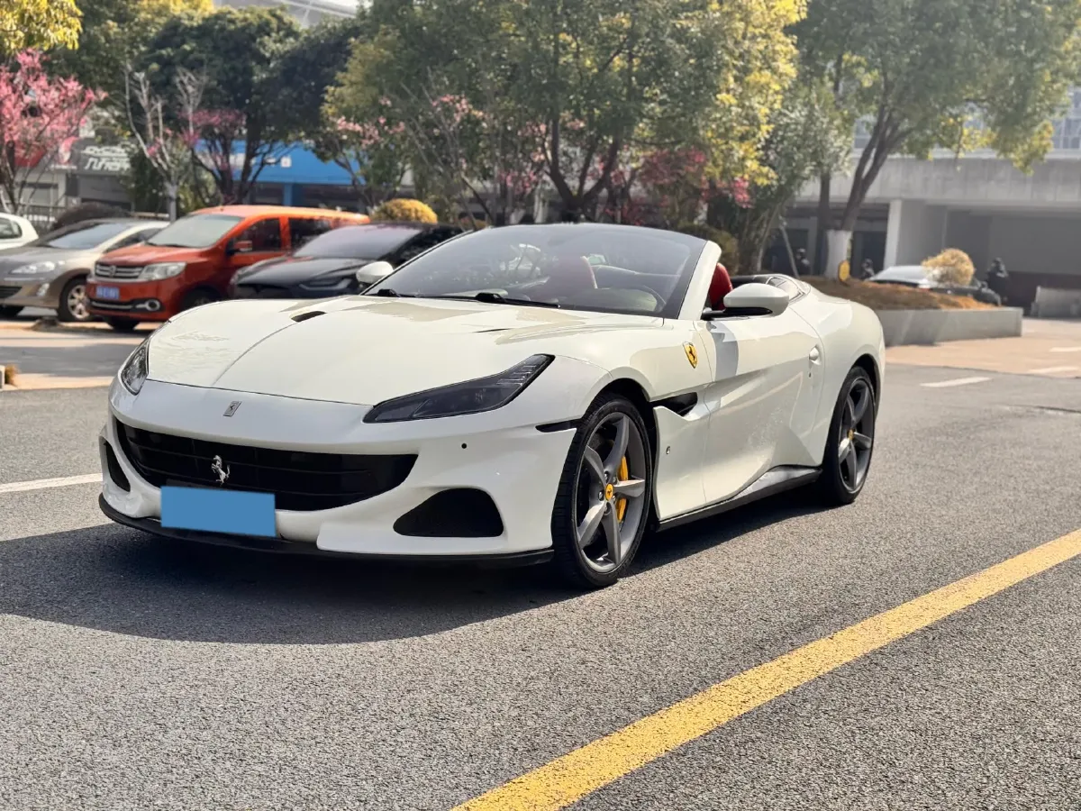 2018 Ferrari Portofino 3.9T 600HP V8 7DCT,autocango,china used car exporter,china ev exporter,chinese used car exporter,chinese used ev exporter
