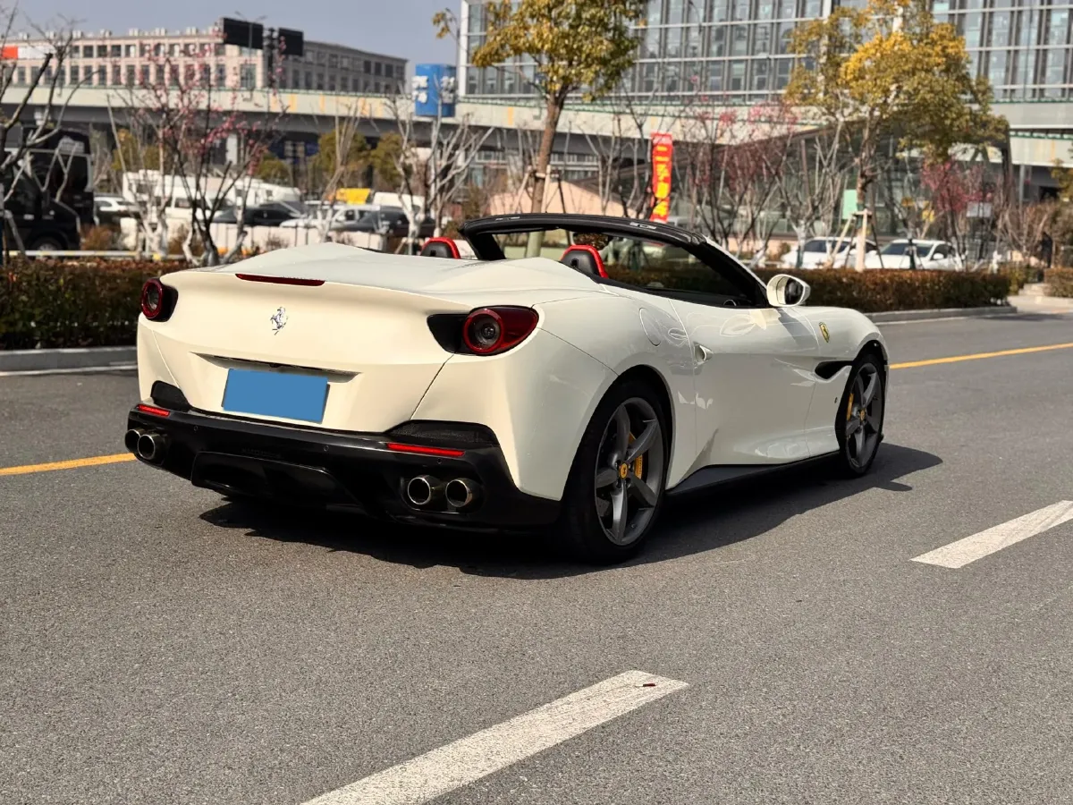 2018 Ferrari Portofino 3.9T 600HP V8 7DCT,autocango,china used car exporter,china ev exporter,chinese used car exporter,chinese used ev exporter