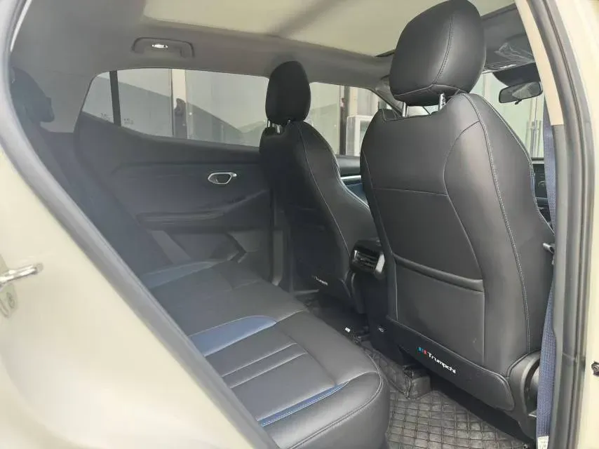 2023 GAC Trumpchi GS3 1.5T 177HP L4 7DCT,autocango,china used car exporter,china ev exporter,chinese used car exporter,chinese used ev exporter