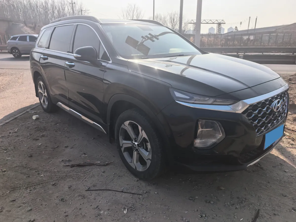 2020 Hyundai Santafe 2.0T 230HP L4 8AT,autocango,china used car exporter,china ev exporter,chinese used car exporter,chinese used ev exporter